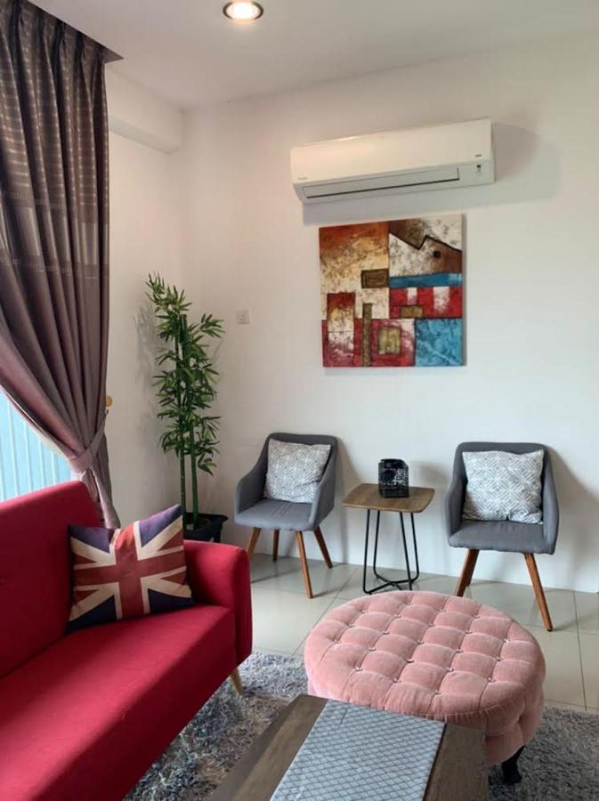 Lizs Homestay Pangsapuri